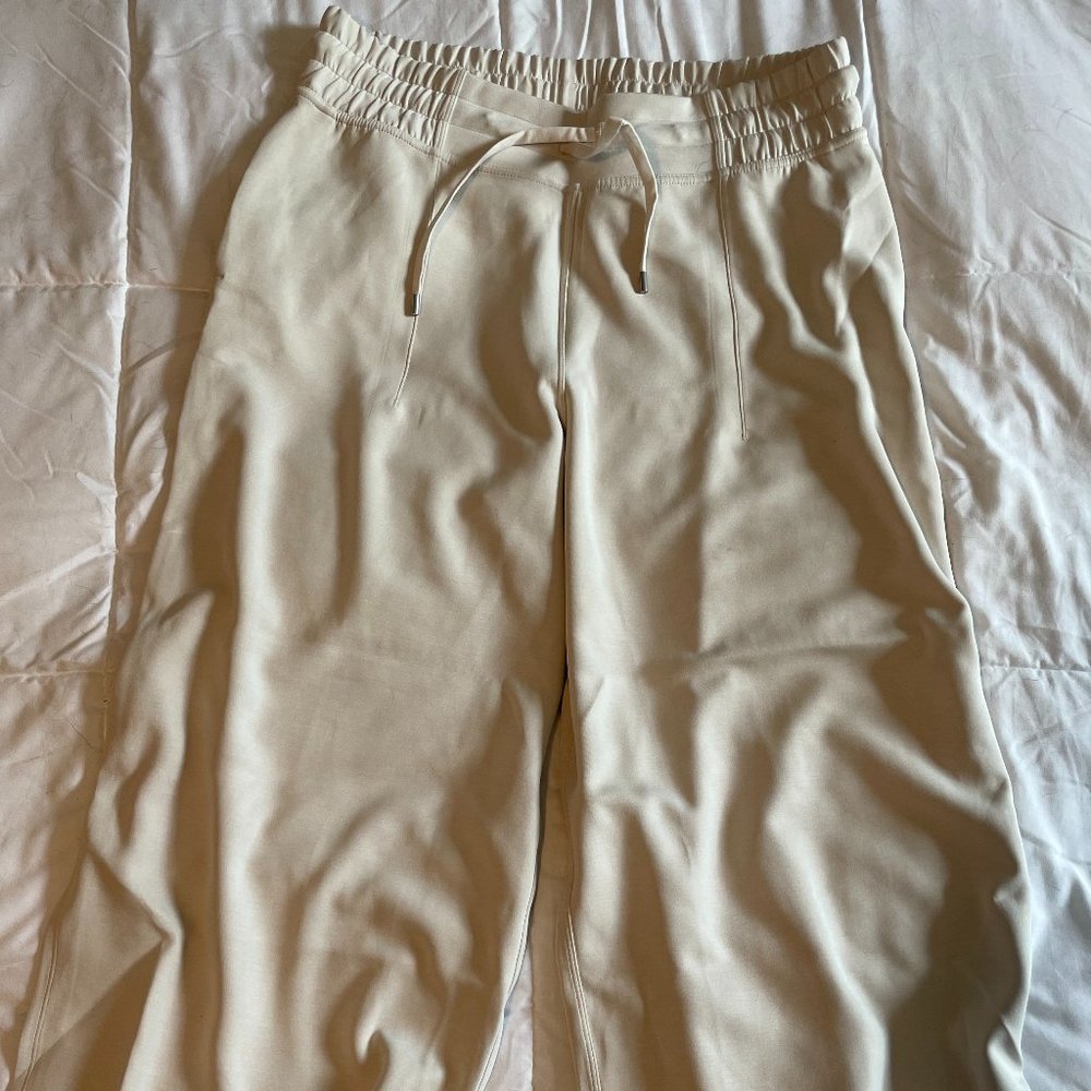 lululemon soft ambitions high rise crop white opal